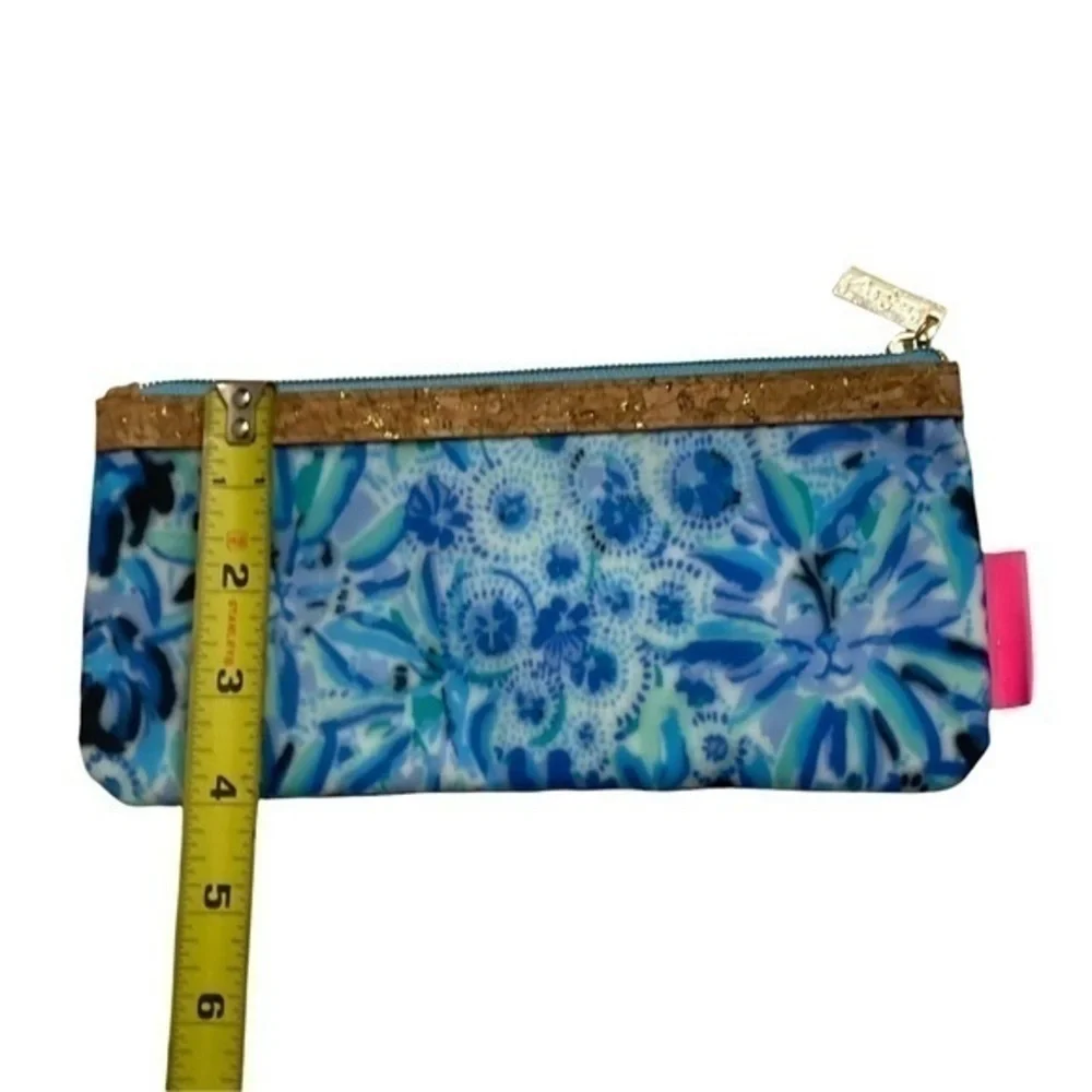 Lilly Pulitzer blue cosmetic bag pouch